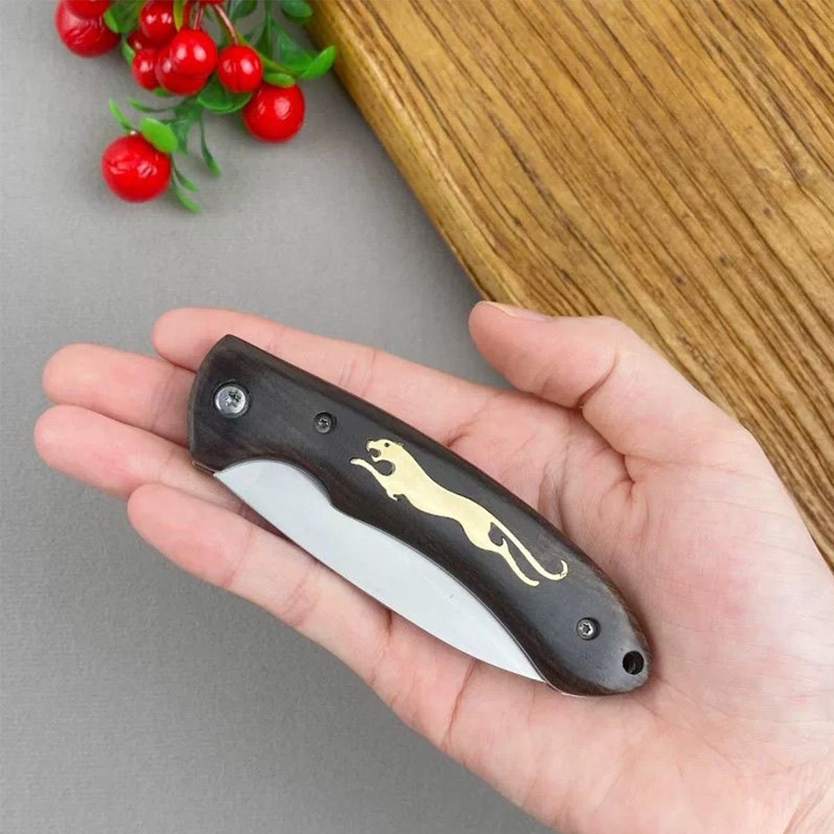 Oud Wood Chip - TUPI Folding Blade Knife Handmade Wood