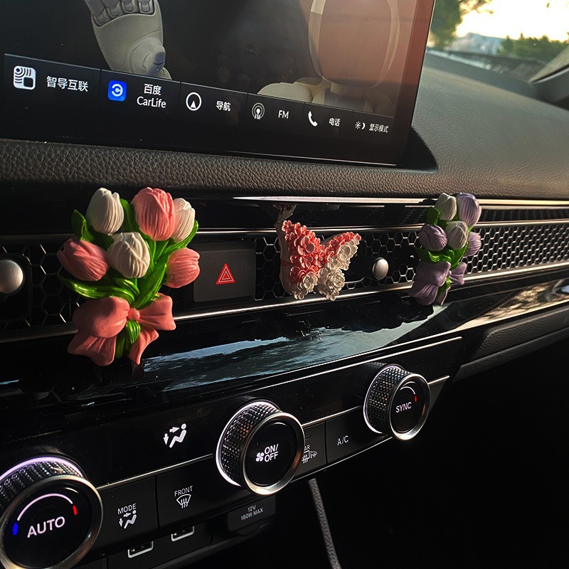 Creative Hydrangea Tulip Car A - Perfume Fragrance Outlet review and price